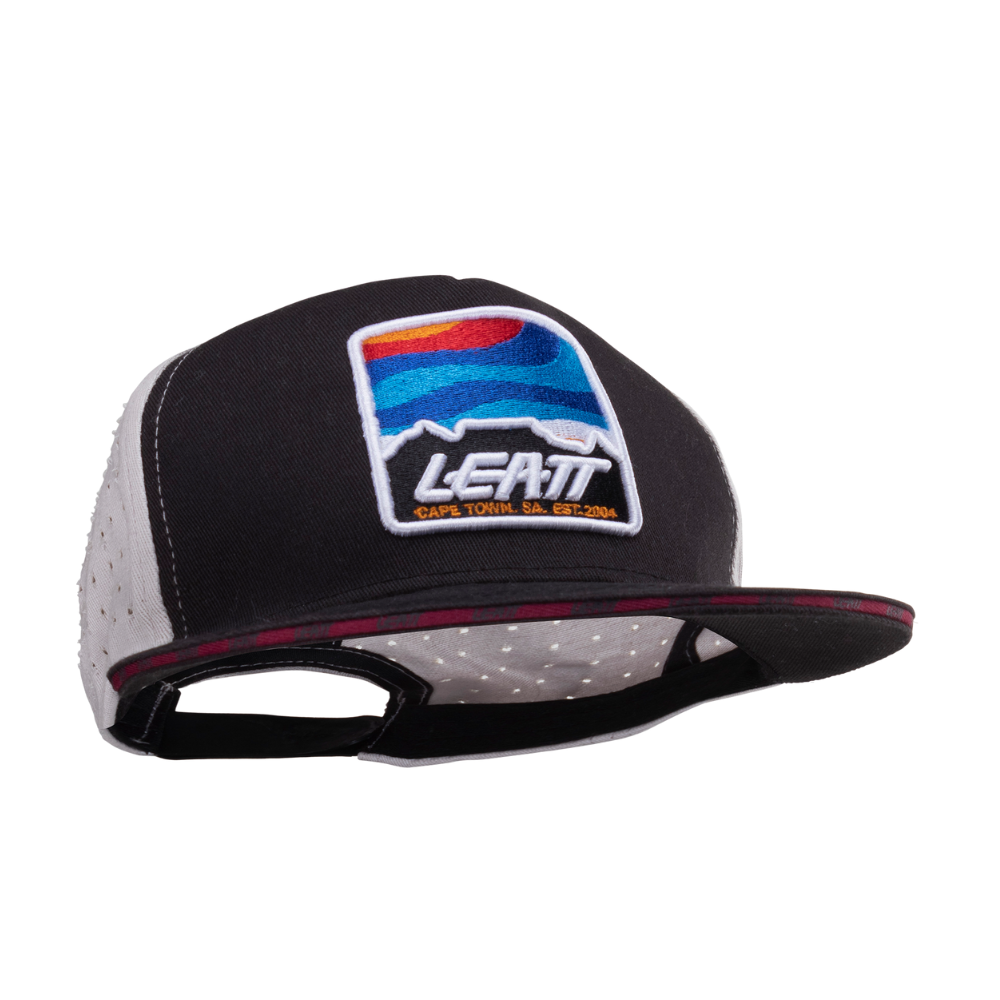 Boné Tech Branco e Preto - Leatt