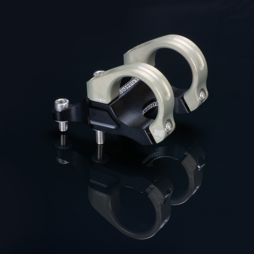 Mesa MTB Integrada 35 50MM Rise 10 Preto/Dourado - Renthal